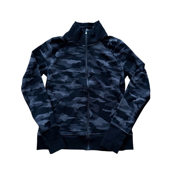 Athleta Triumph Full Zip Jacket Black Gray Camo Size Medium Gym Sport Sweatshirt - Picture 3 of 12